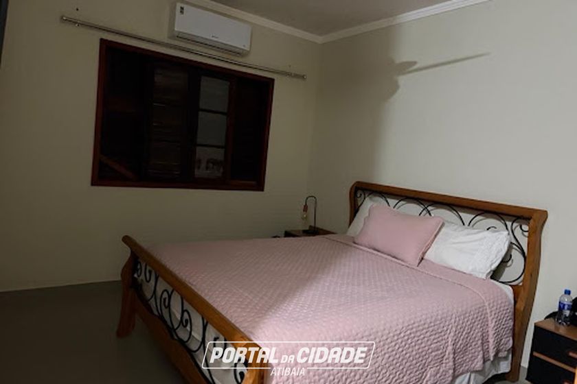 Casa &agrave; venda - 100m&sup2; - Alvin&oacute;polis