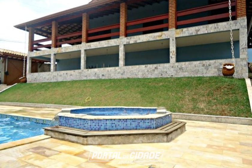 Ch&aacute;cara &agrave; venda - 2384m&sup2; - Vale dos Pinheiros