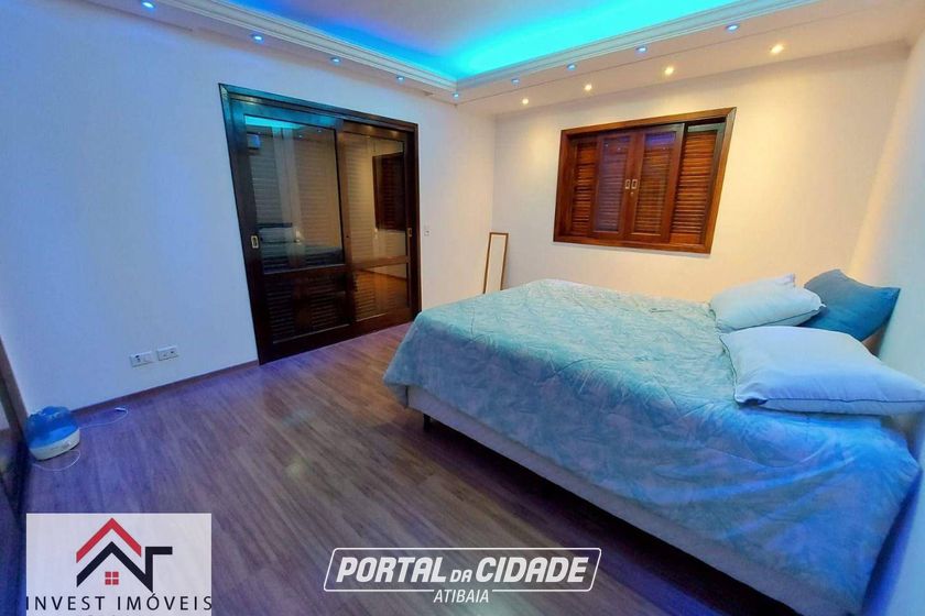 Casa &agrave; venda - 321m&sup2; - Jardim Jaragu&aacute;
