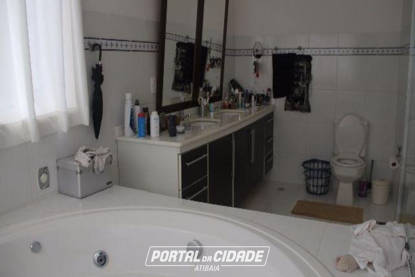 Casa &agrave; venda - 1000m&sup2; - Itapetinga