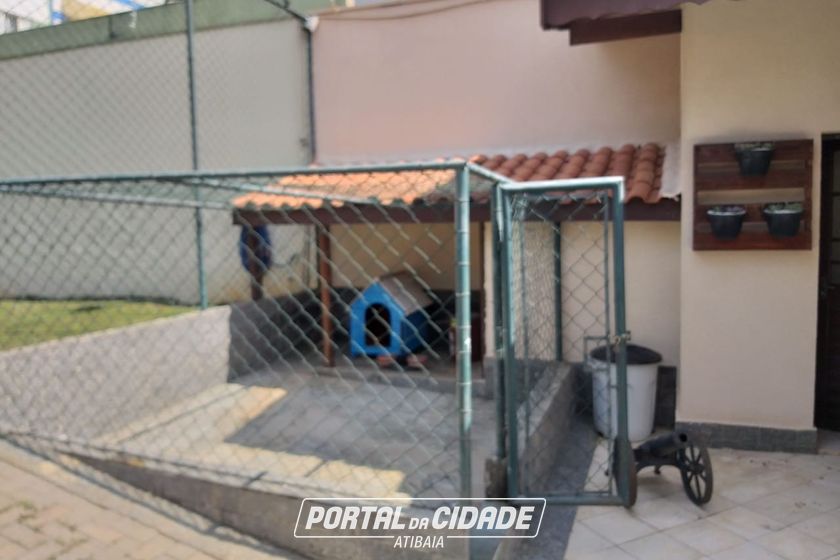 Sobrado &agrave; venda - 791m&sup2; - ALVIN&Oacute;POLIS