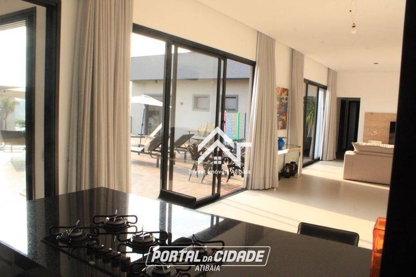 Casa &agrave; venda - 250m&sup2; - Bairro Canedos