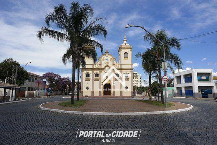 Sal&atilde;o Comercial &agrave; venda - 315m&sup2; - Est&acirc;ncia Santa Maria do Port&atilde;o