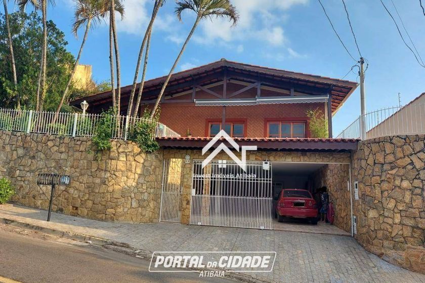 Casa &agrave; venda - 400m&sup2; - Vila Giglio