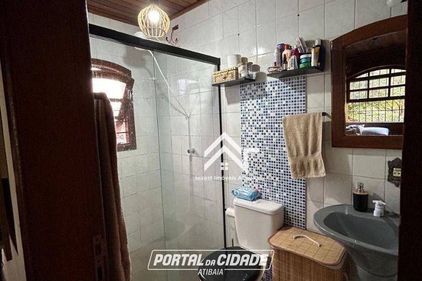 Casa para alugar - 180m&sup2; - Vila Petr&oacute;polis