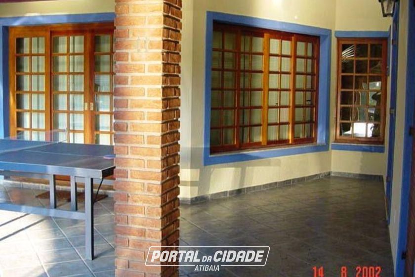 Casa &agrave; venda - 1000m&sup2; - Jardim Brisa