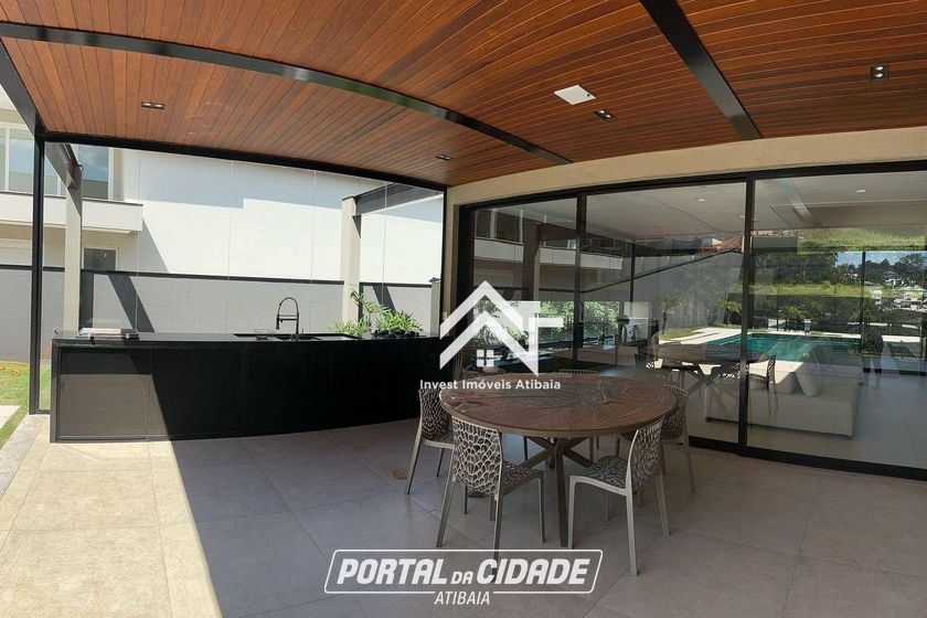 Casa &agrave; venda - 730m&sup2; - Condominio Porto Atibaia