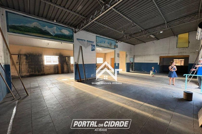 Sal&atilde;o Comercial &agrave; venda - 900m&sup2; - Jardim das Cerejeiras