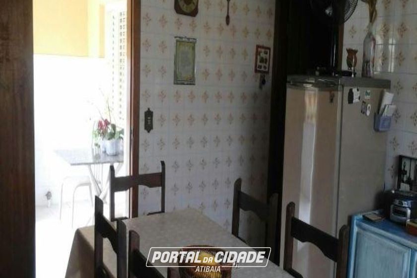 Casa &agrave; venda - 250m&sup2; - Alvin&oacute;polis