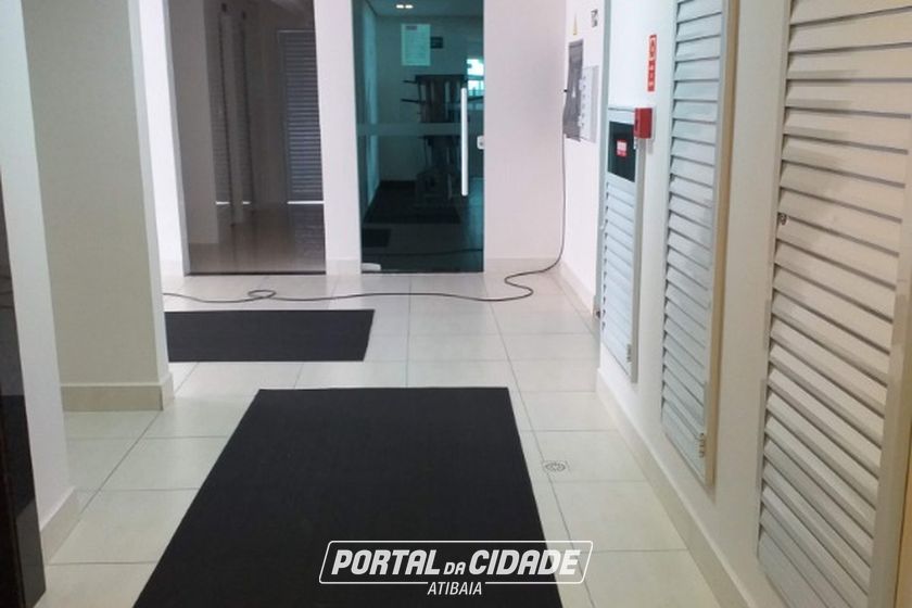 Apartamento &agrave; venda - 96m&sup2; - Centro