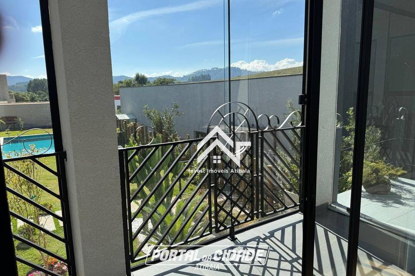 Casa &agrave; venda - 270m&sup2; - Tanque