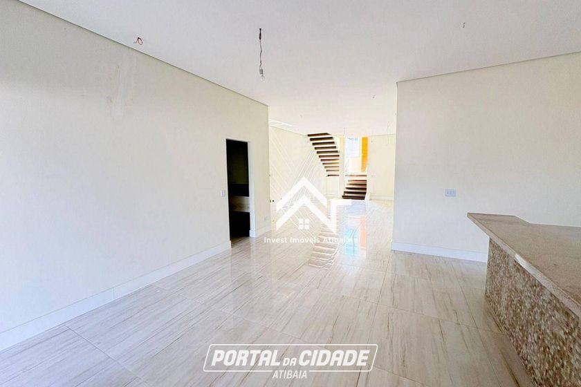 Casa &agrave; venda - 290m&sup2; - Jardim do Lago