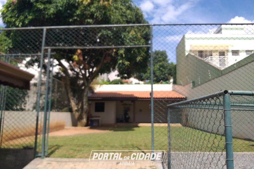 Sobrado &agrave; venda - 791m&sup2; - ALVIN&Oacute;POLIS