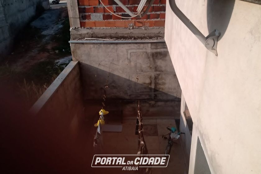 Sobrado &agrave; venda - JARDIM HORTENCIA