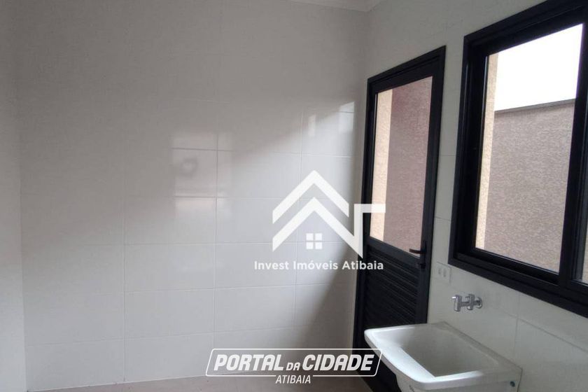 Casa &agrave; venda - 228m&sup2; - Ch&aacute;caras Maring&aacute;