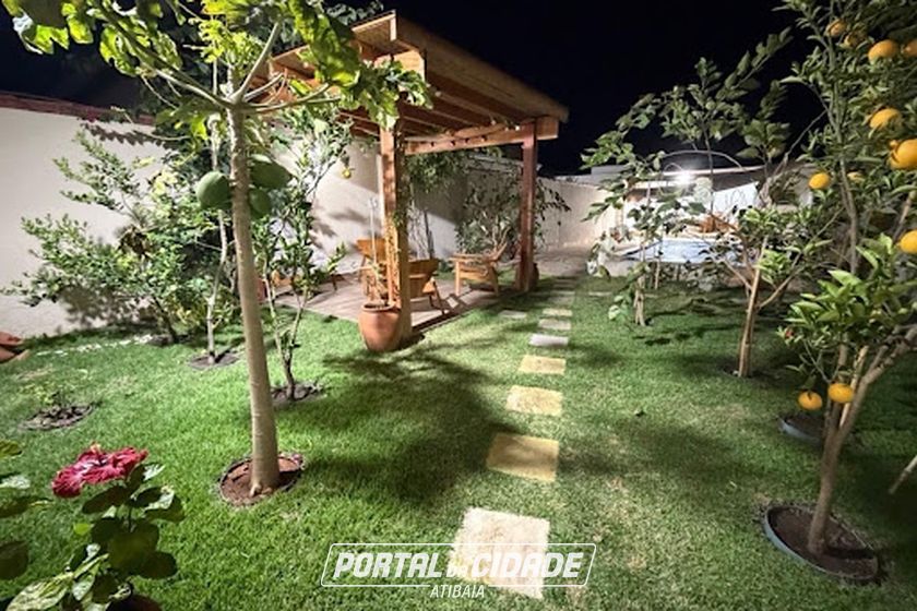 Casa &agrave; venda - 100m&sup2; - Alvin&oacute;polis