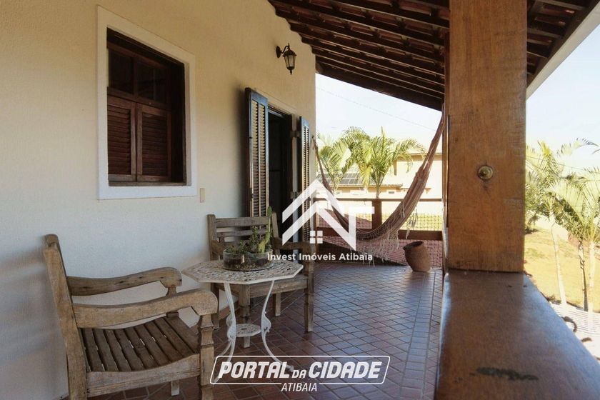 Casa &agrave; venda - 249m&sup2; - Jardim Colina do Sol