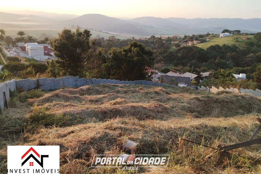Terreno &agrave; venda - 821m&sup2; - Loteamento Village de Atibaia