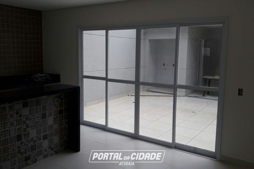 Casa &agrave; venda - 160m&sup2; - Nova Atibaia