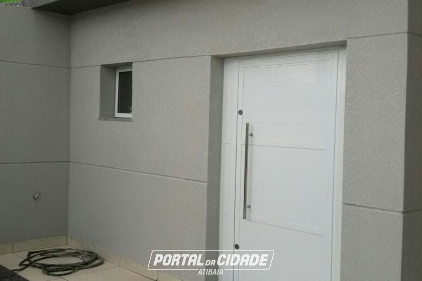 Casa &agrave; venda - 160m&sup2; - Nova Atibaia