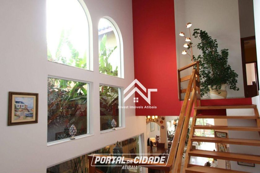 Casa para alugar - 401m&sup2; - Vila Petr&oacute;polis