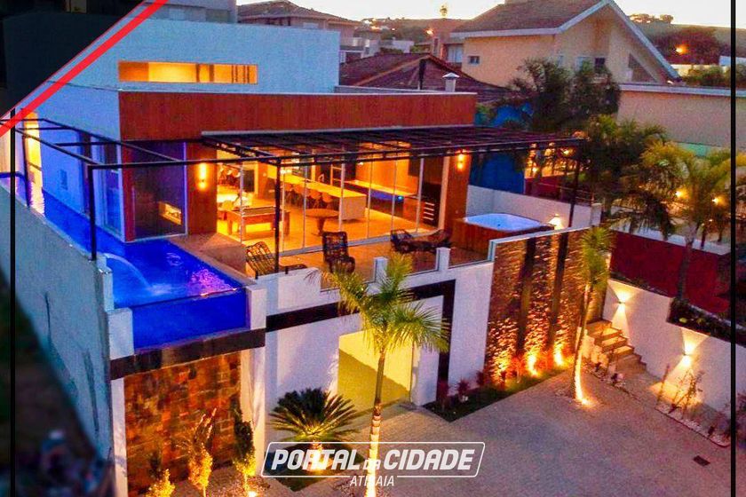 Casa &agrave; venda - 700m&sup2; - Condom&iacute;nio Shambala II