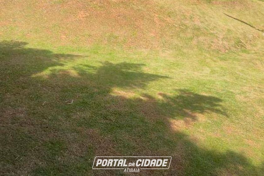Terreno &agrave; venda - 1000m&sup2; - Condominio Est&acirc;ncia Parque de Atibaia