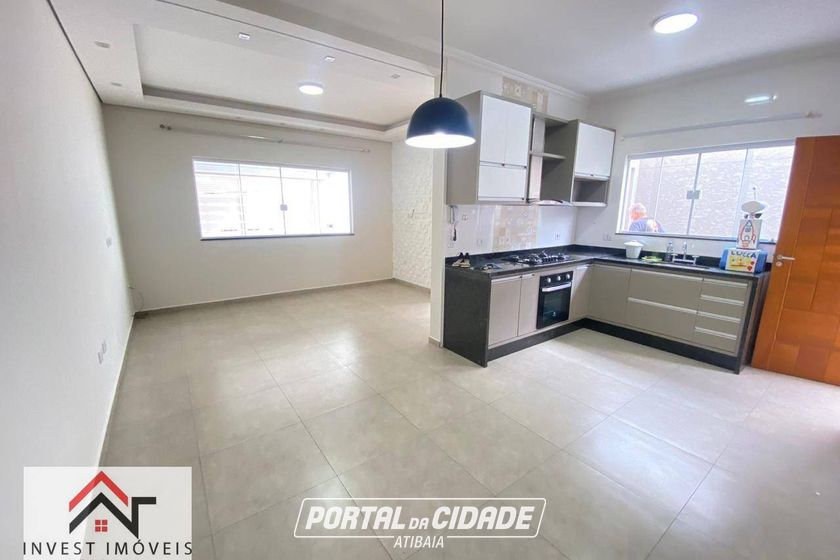 Casa &agrave; venda - 130m&sup2; - Nova Cerejeira
