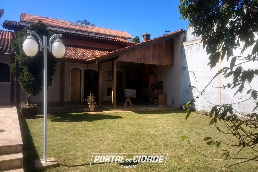 Casa &agrave; venda - 174m&sup2; - JD DOS PINHEIROS