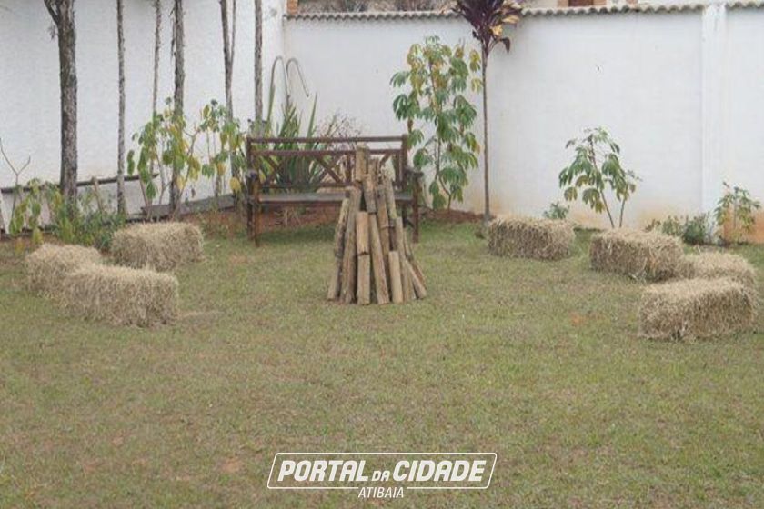 Casa &agrave; venda - 1500m&sup2; - Vila Santista