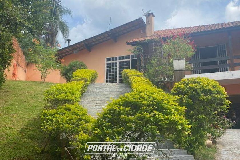 Ch&aacute;cara &agrave; venda - 1416m&sup2; - Terra Preta