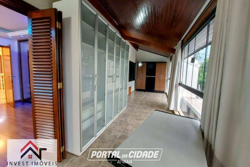Casa &agrave; venda - 321m&sup2; - Jardim Jaragu&aacute;