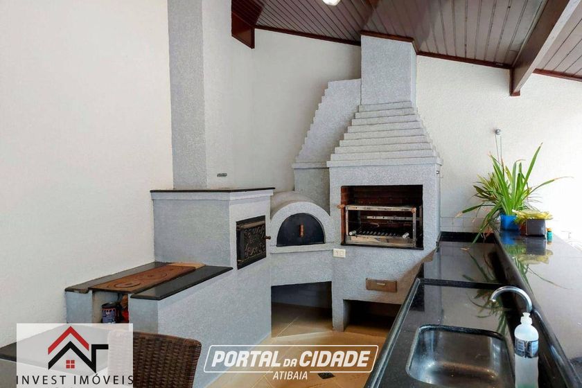 Casa &agrave; venda - 321m&sup2; - Jardim Jaragu&aacute;