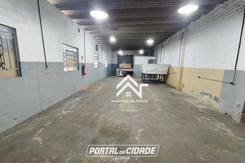 Sal&atilde;o Comercial para alugar - 250m&sup2; - Recreio Estoril