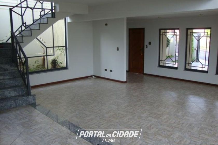 Sobrado para alugar - 650m&sup2; - VILA GARD&Ecirc;NIA