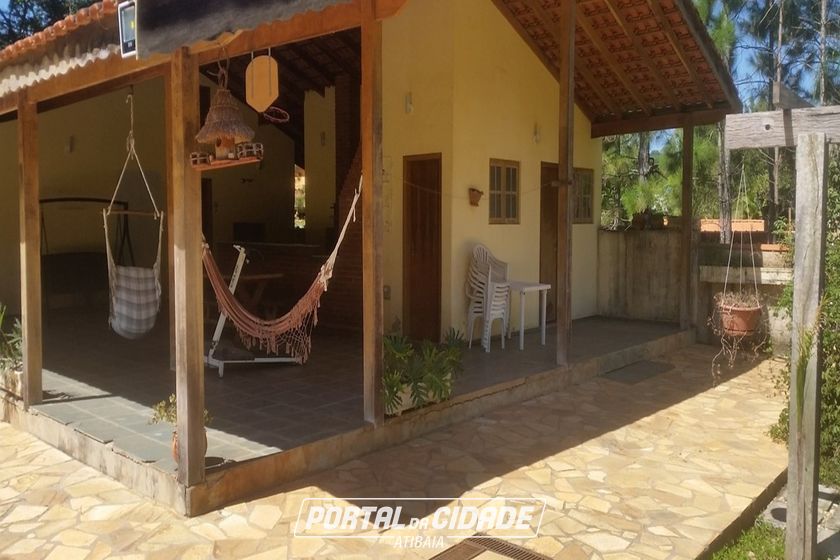 Ch&aacute;cara &agrave; venda - 374m&sup2; - Jardim Suely
