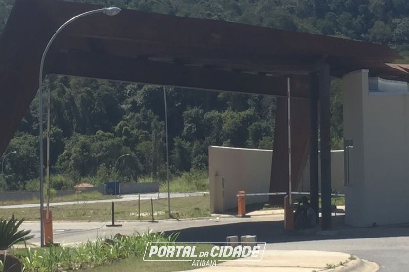 Terreno &agrave; venda - 525m&sup2; - Nova Gard&ecirc;nia