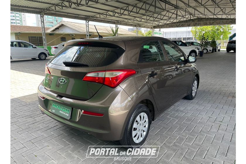 Hyundai HB20