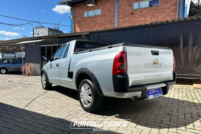 Chevrolet MONTANA