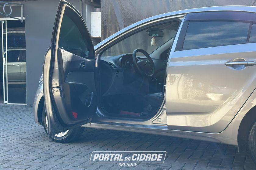Hyundai HB20S