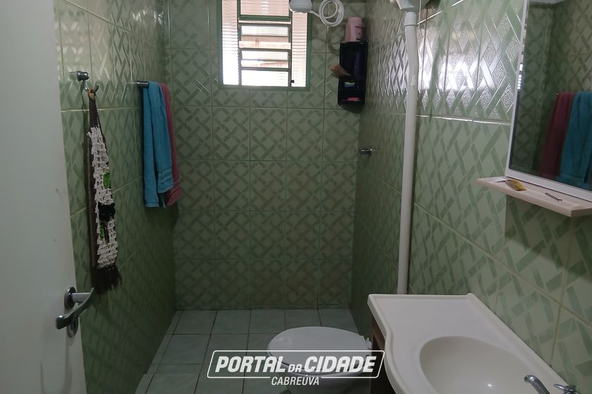 Terreno &agrave; venda - 200m&sup2; - Jardim Fazendinha Real (Vilarejo)