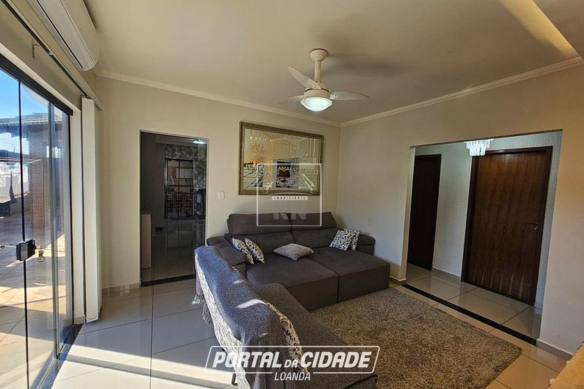 Casa &agrave; venda - 220m&sup2; - Vila Uni&atilde;o