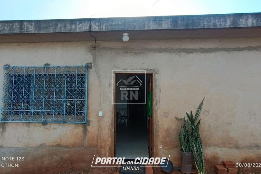 Casa &agrave; venda - Centro