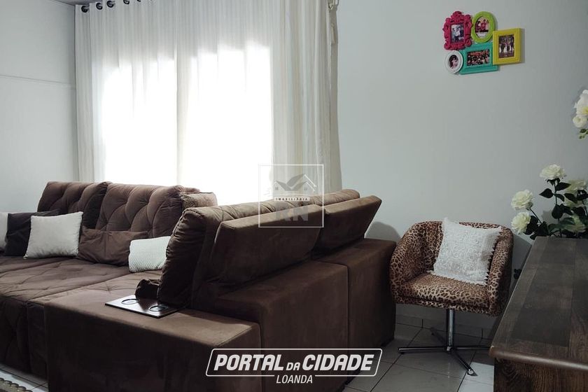 Casa &agrave; venda - 130m&sup2; - Centro