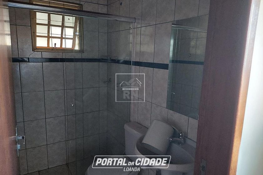 Casa &agrave; venda - 230m&sup2; - Centro