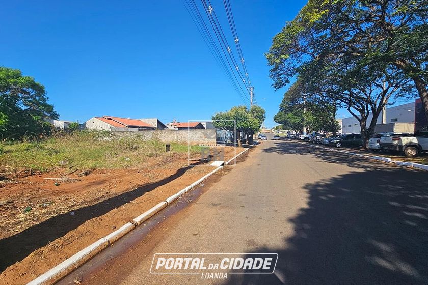 Terreno &agrave; venda - Centro