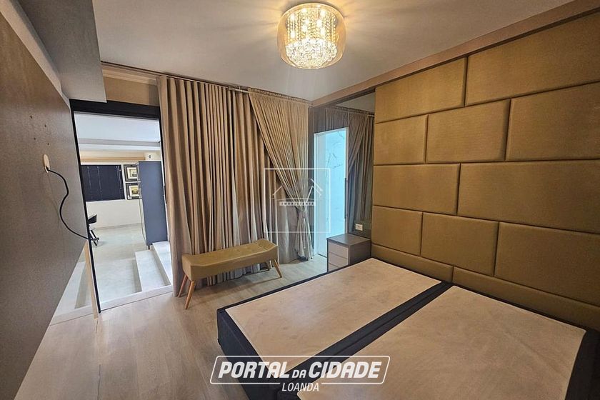 Casa &agrave; venda - 277m&sup2; - Centro