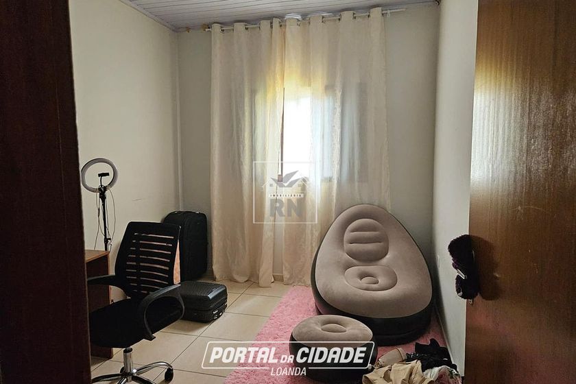 Casa &agrave; venda - 90m&sup2; - Centro