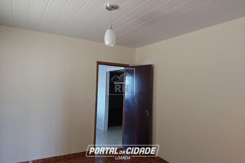 Casa &agrave; venda - 230m&sup2; - Centro