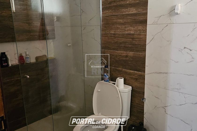 Casa &agrave; venda - 90m&sup2; - Centro